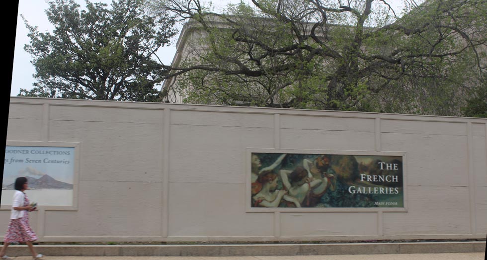 Outside the National Gallery